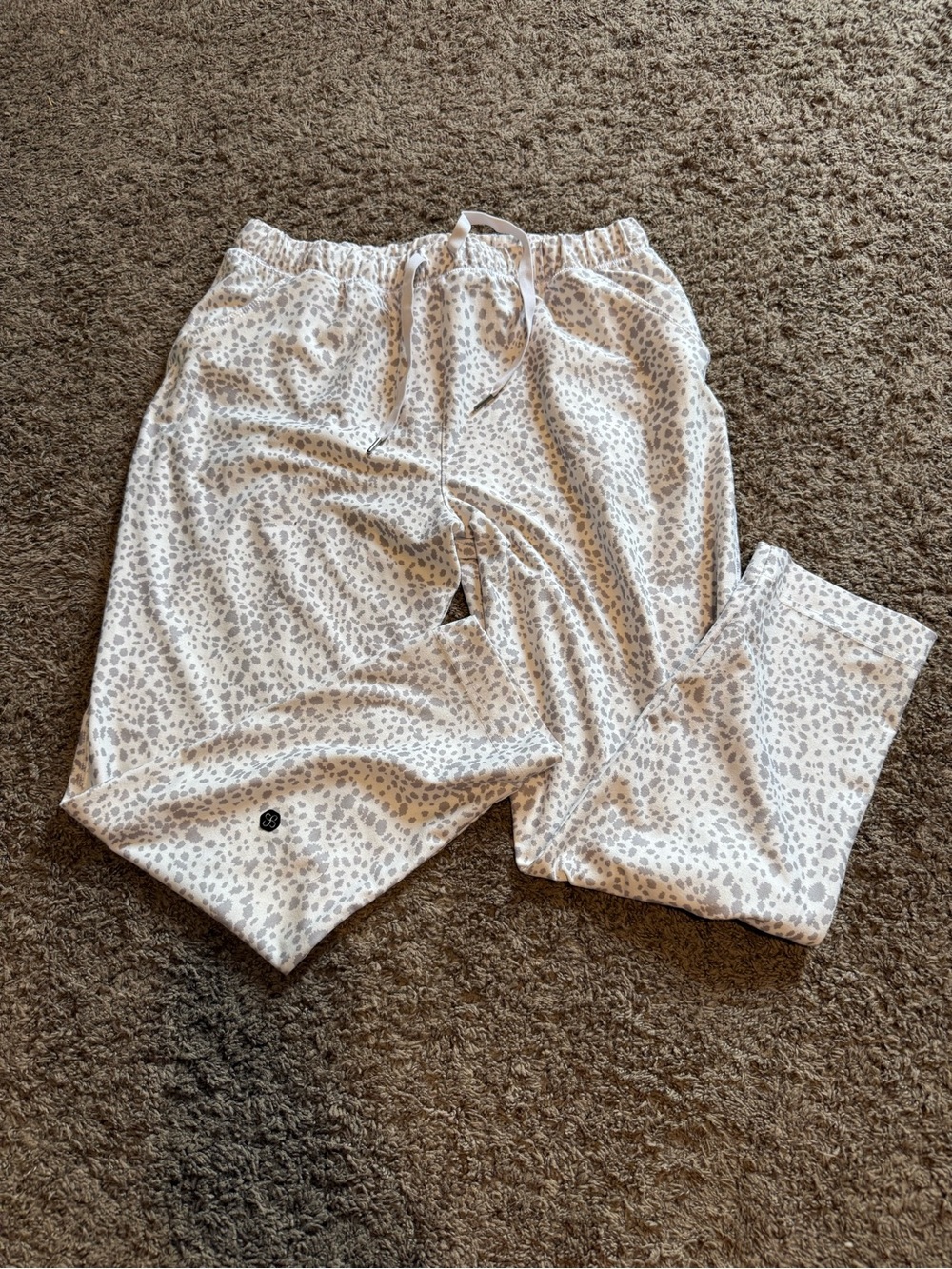 Light Cream Leopard Print Lounge Pants